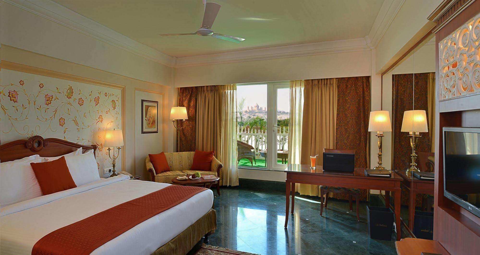 อินดาน่าพาเลสจอดปูร์ Hotel จ๊อดปูร์ ภายนอก รูปภาพ